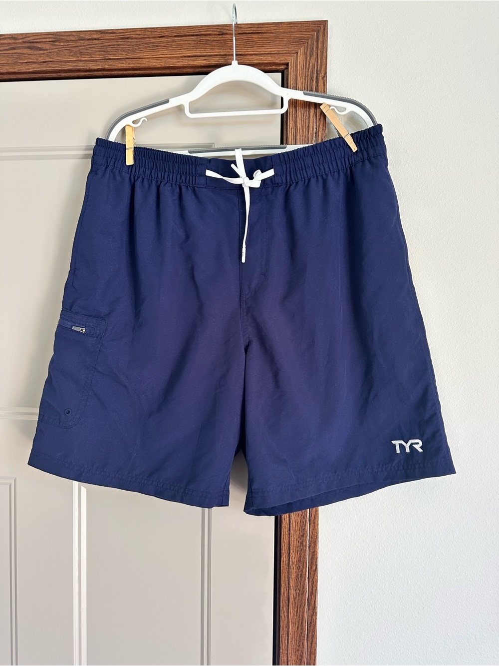 EUC TYR Men's Challenger X Navy Blue Swim Trunks with White Drawstring  size XL
